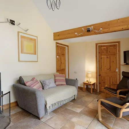 2 Bed In Skelwith Bridge Oc-Lr035 *