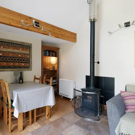 Holiday home 2 Bed In Skelwith Bridge Oc-Lr035 *