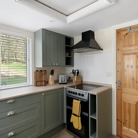 Holiday home 2 Bed In Skelwith Bridge Oc-Lr035 *
